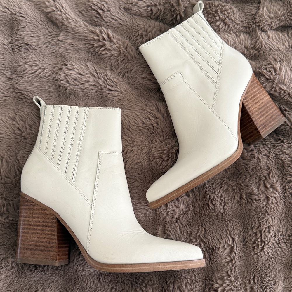 Marc fisher ankle booties